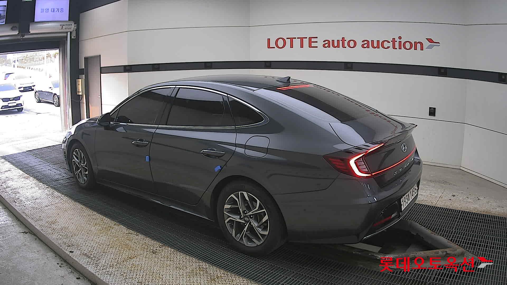 Hyundai Sonata 2022 - Image 15