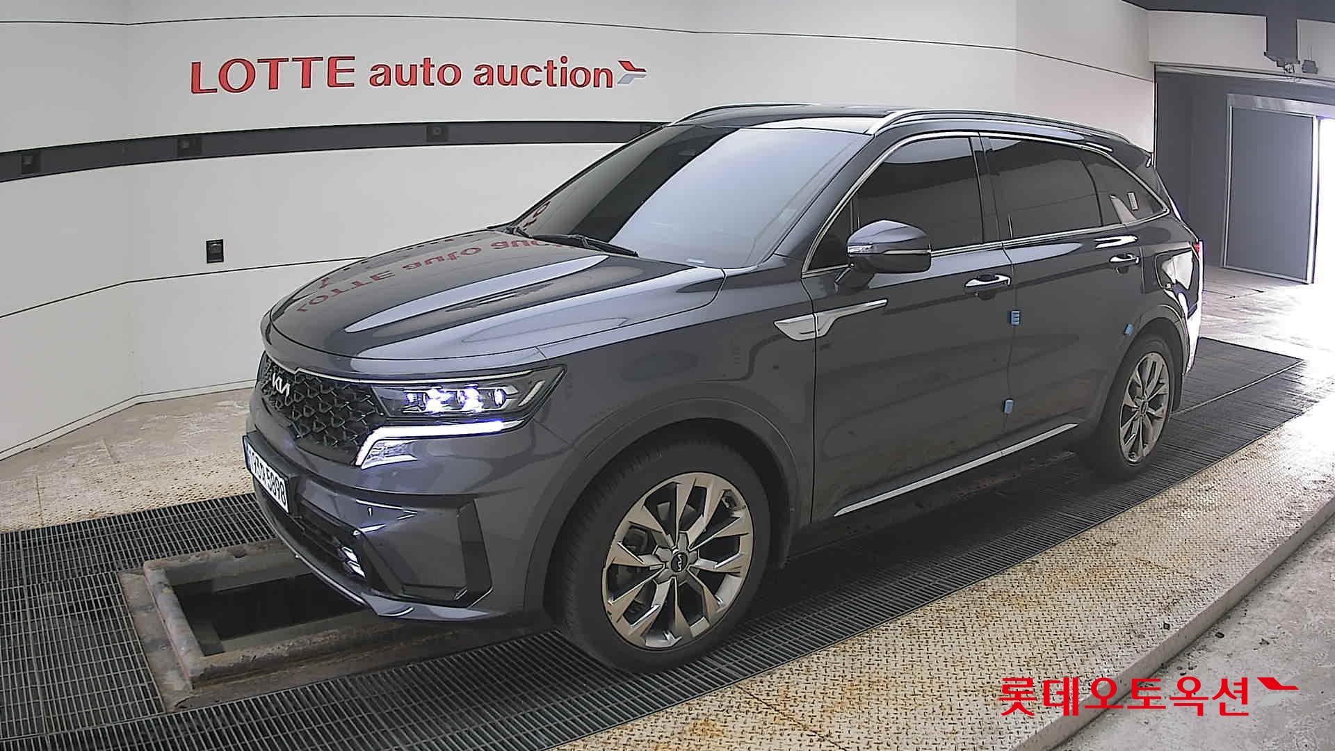 كيا سورينتو 2022 - صورة 11