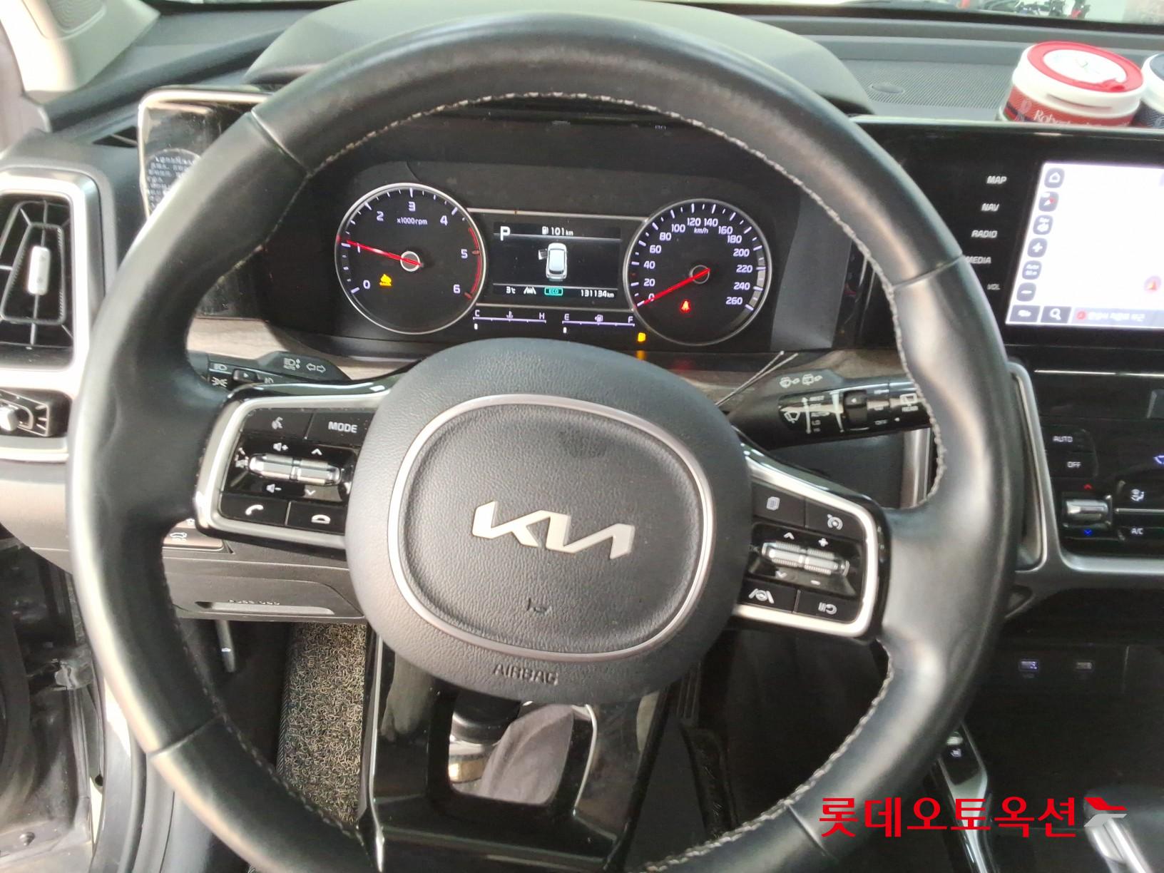 كيا سورينتو 2022 - صورة 30