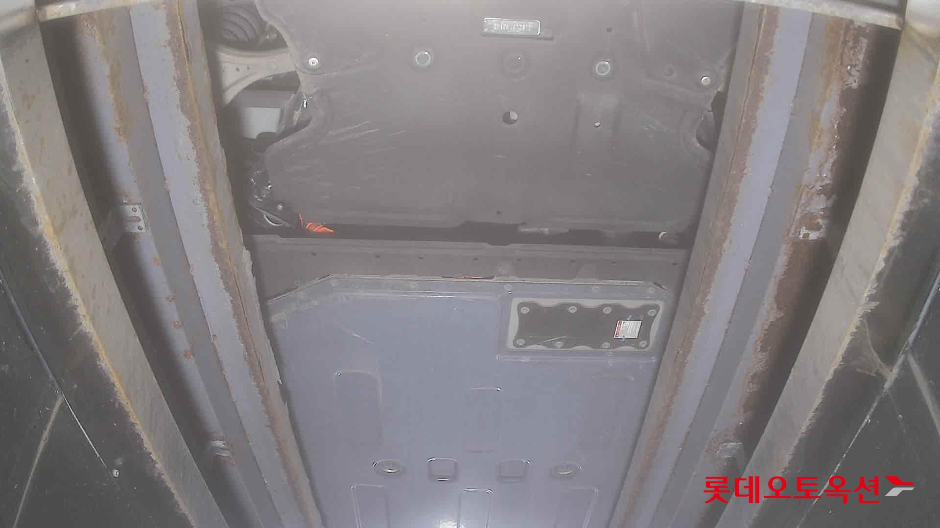 جينسس جي في 60