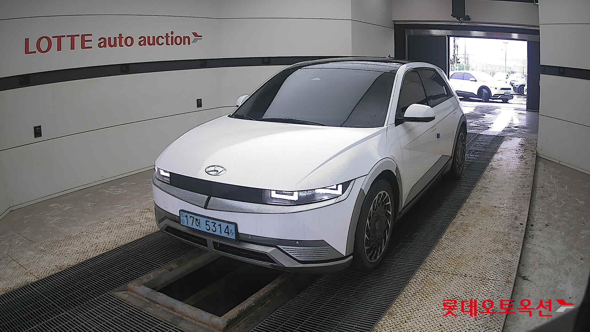 Hyundai IONIQ 5 2022 Atlas White из Кореи