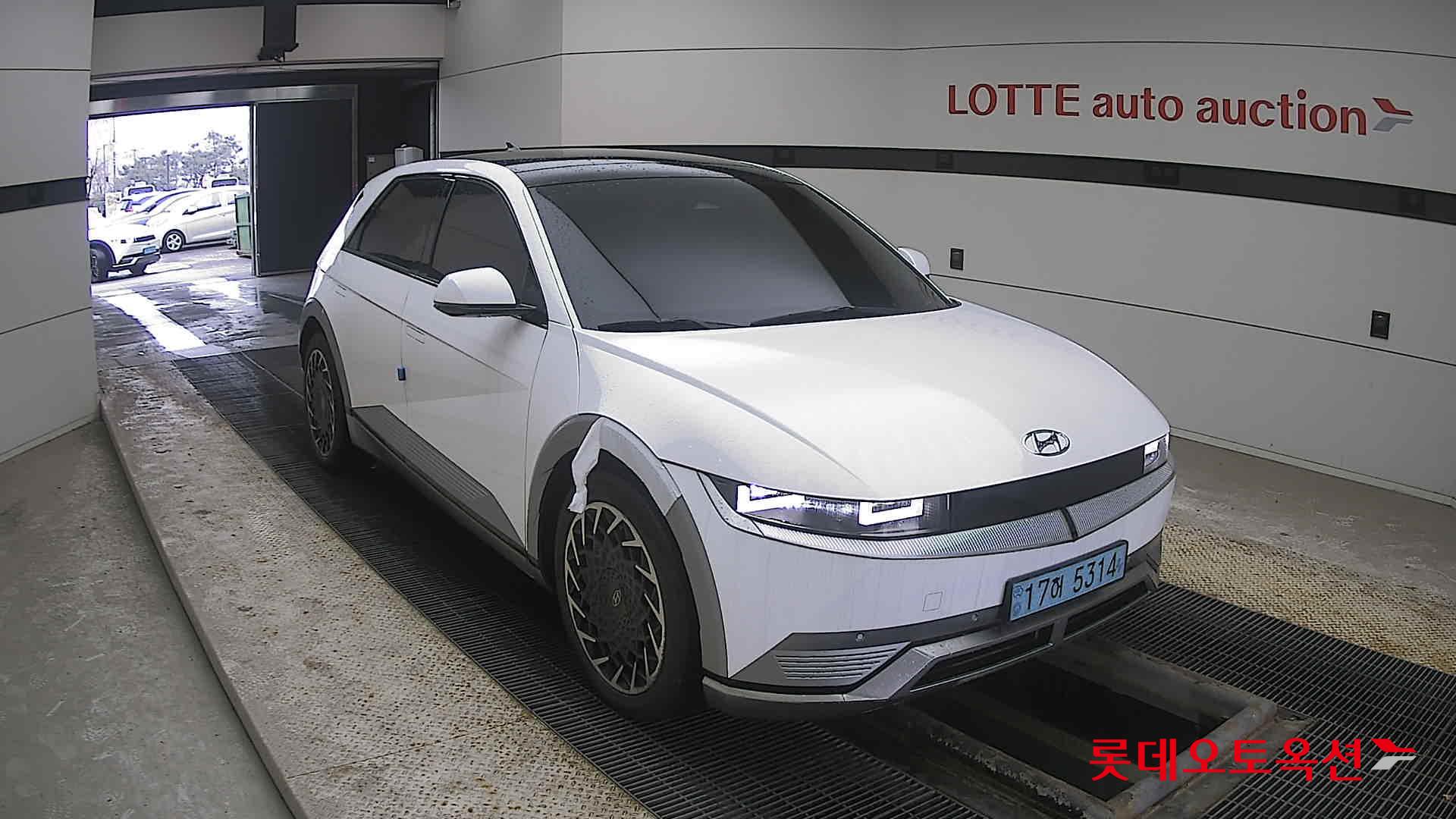 Hyundai IONIQ 5 2022 Atlas White из Кореи, фото 2