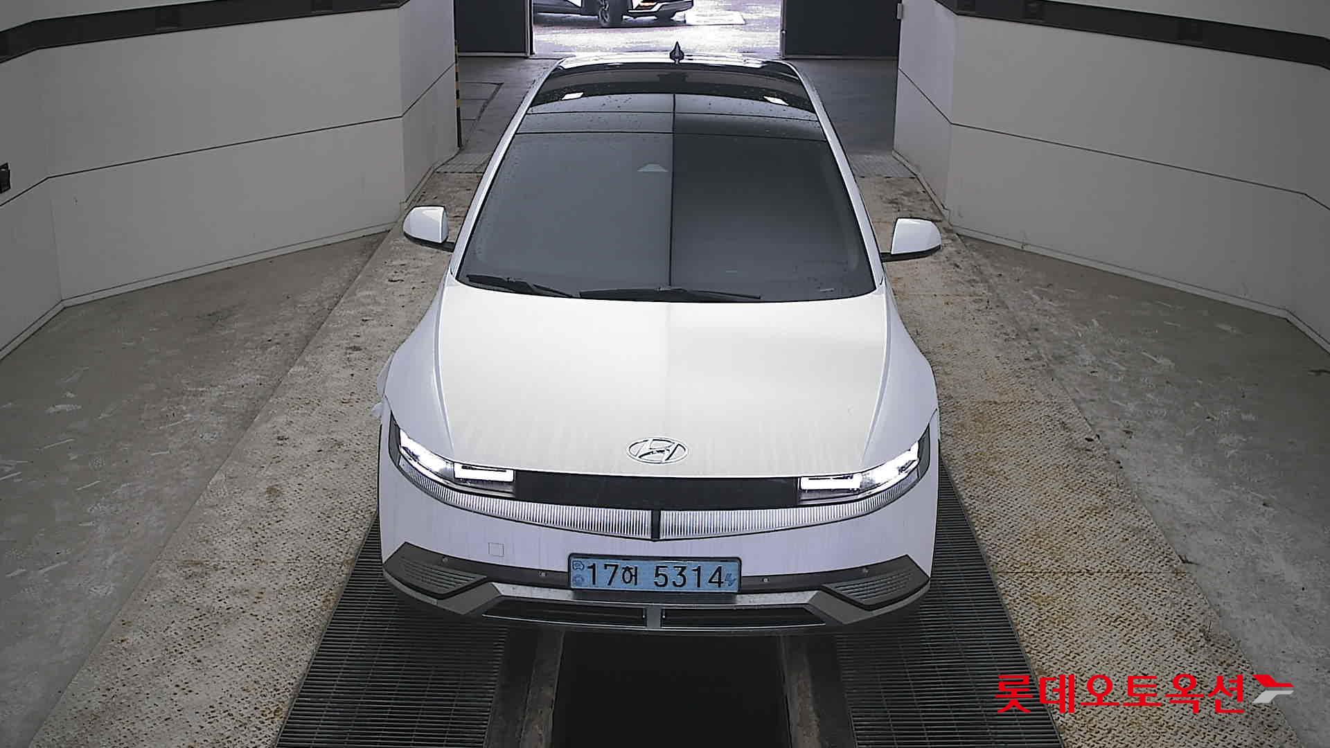 Hyundai IONIQ 5 id 3809907 из Кореи 8