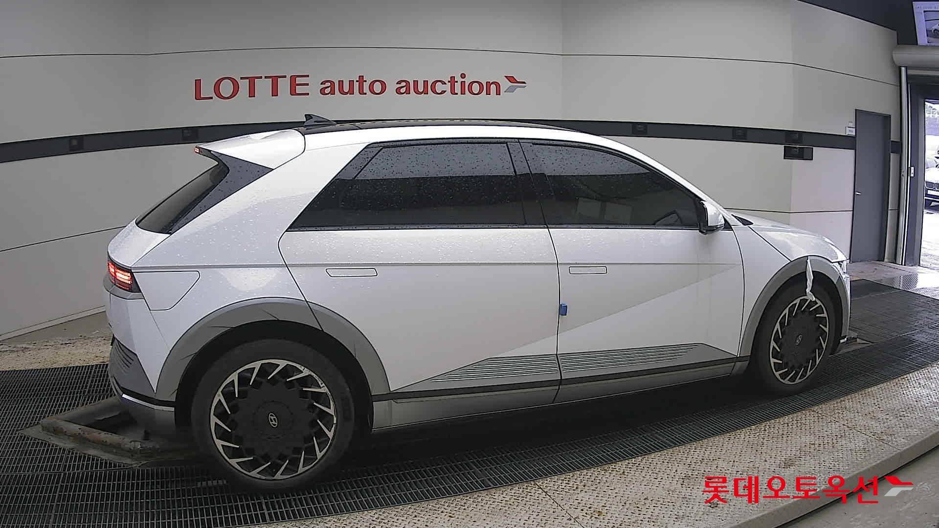 Hyundai IONIQ 5 id 3809907 из Кореи 18