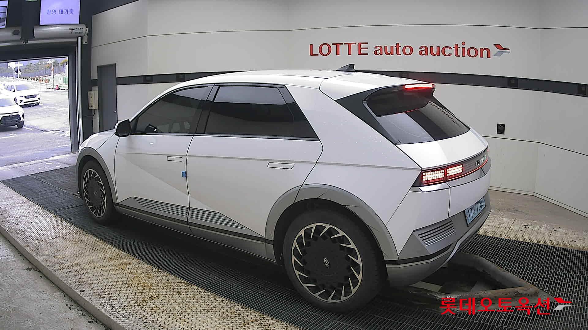 Hyundai IONIQ 5 id 3809881 из Кореи 10