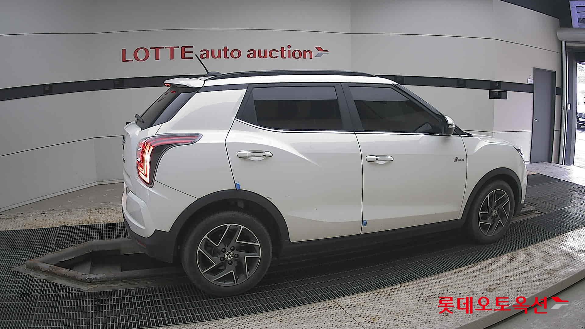 سانج يونج تيفولي 2022 - صورة 20