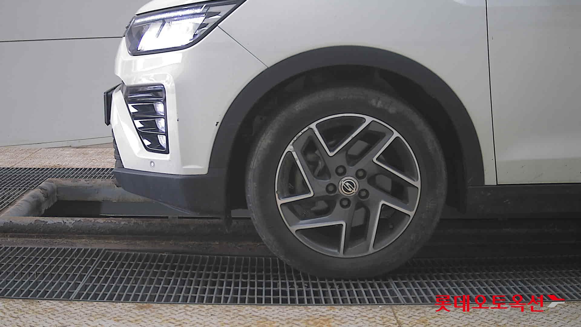 سانج يونج تيفولي 2022 - صورة 25