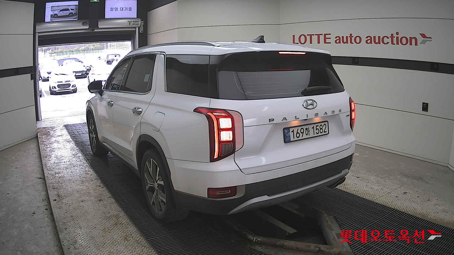 Hyundai Palisade 2022 - Image 16