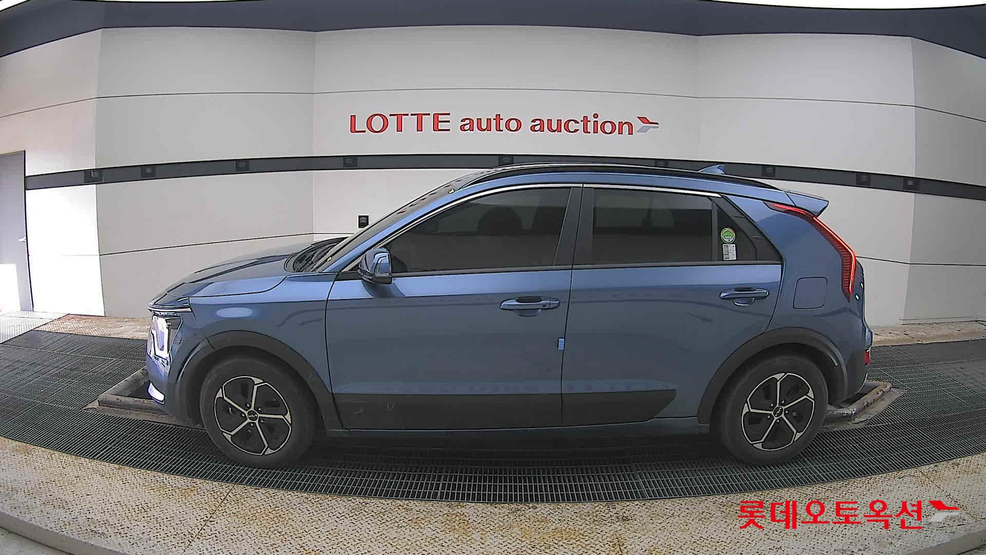 كيا نيرو 2024 - صورة 13