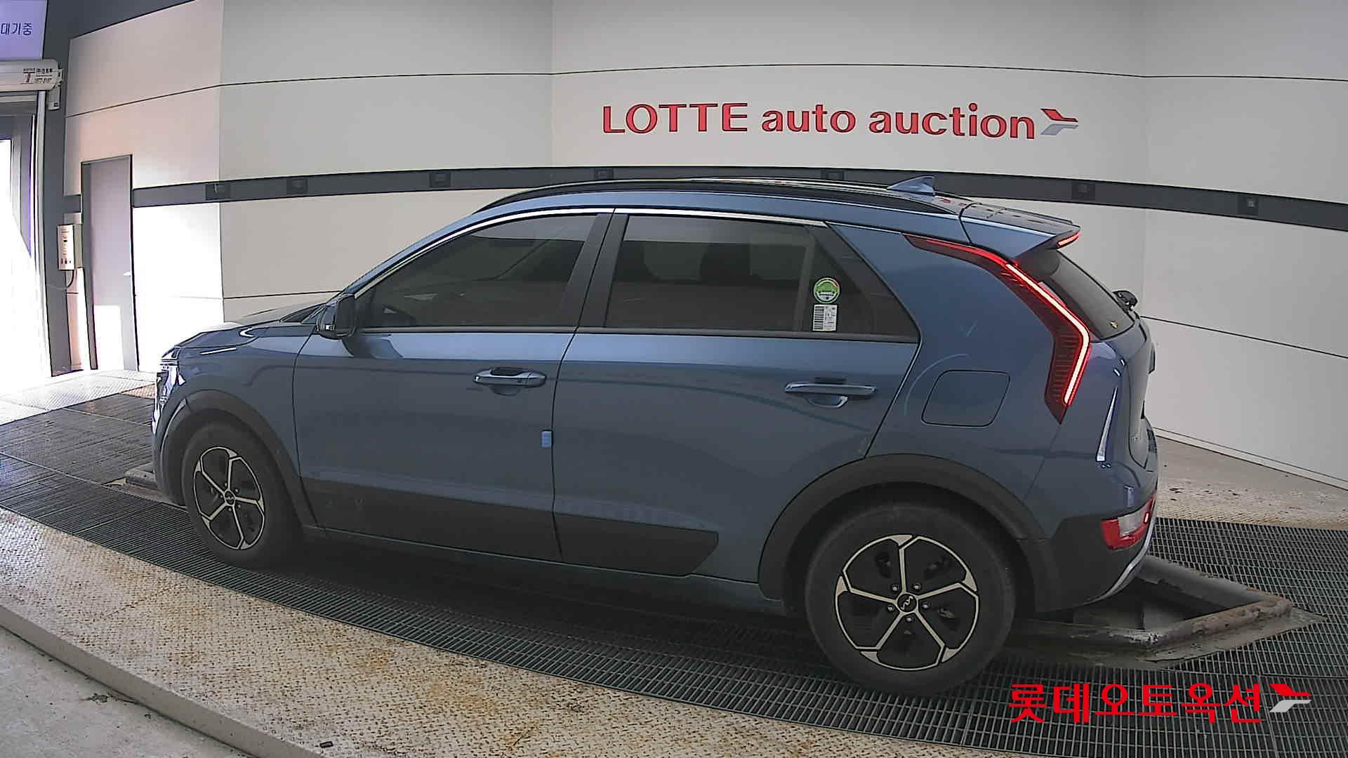 كيا نيرو 2024 - صورة 14