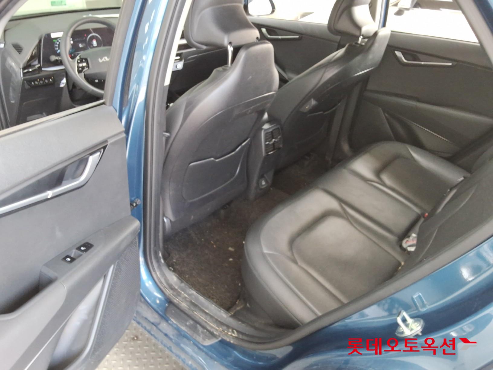 كيا نيرو 2024 - صورة 38