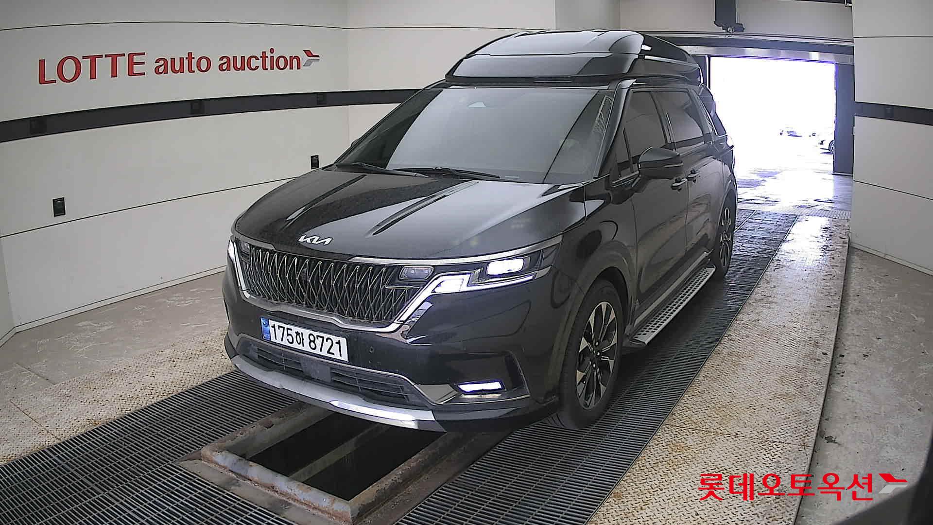 Kia Carnival Hairimujin 2023 Aurora Black Pearl из Кореи