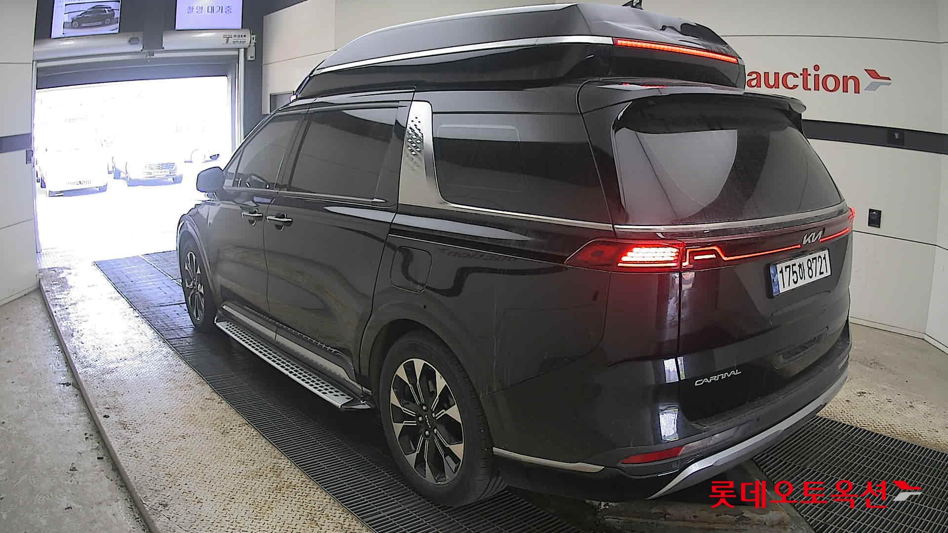 Kia Carnival Hairimujin 2023 Aurora Black Pearl из Кореи, фото 6