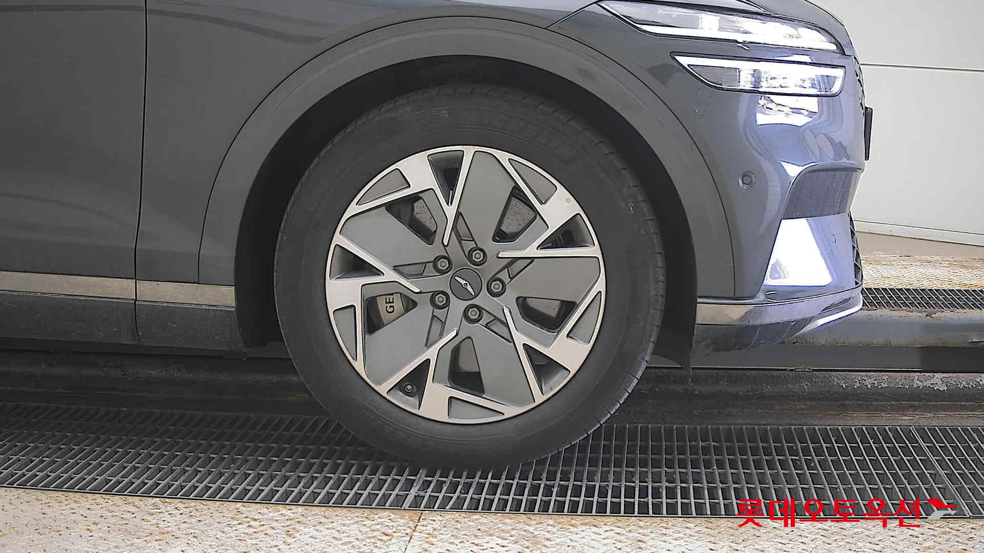 Hyundai GV70 id 3816334 из Кореи 23