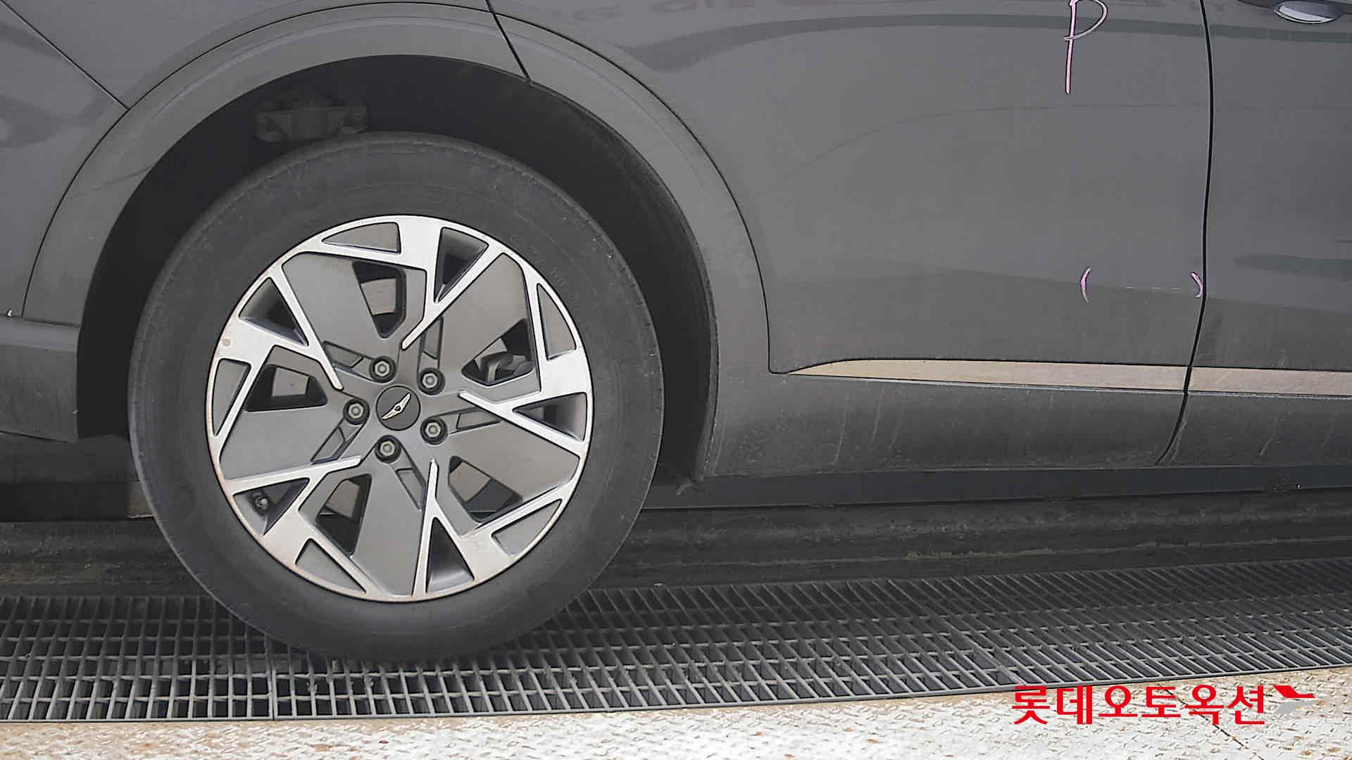 Hyundai GV70 id 3816334 из Кореи 24