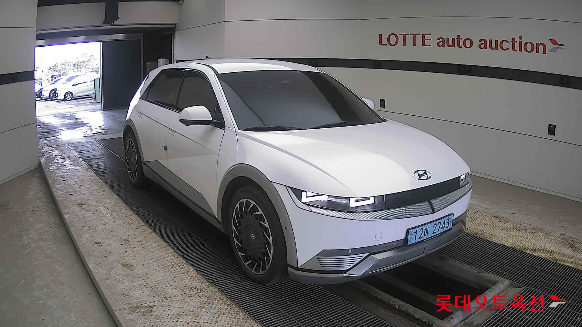 Hyundai IONIQ 5 2022 Atlas White из Кореи, фото 2