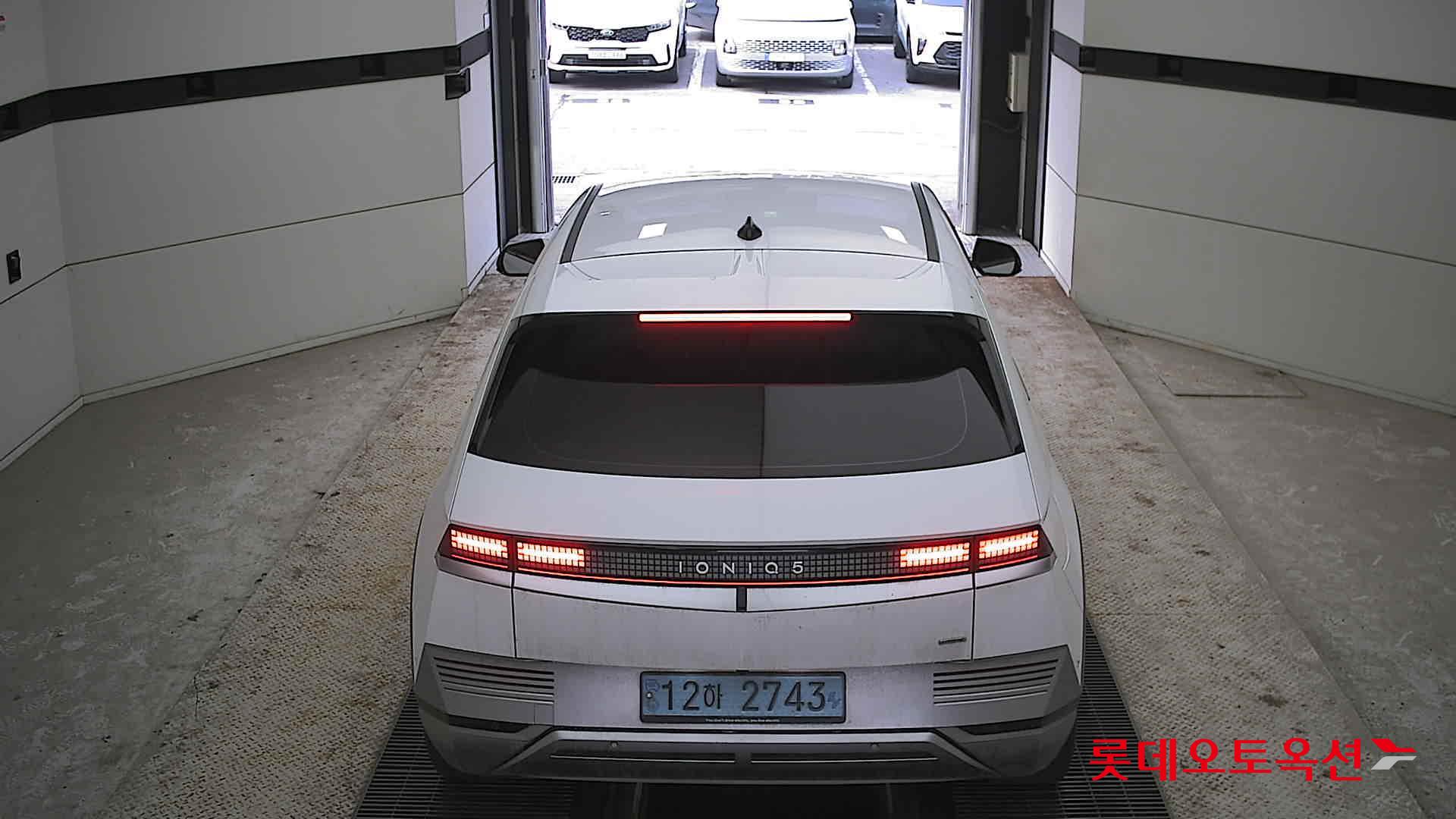 Hyundai IONIQ 5 2022 Atlas White из Кореи, фото 5