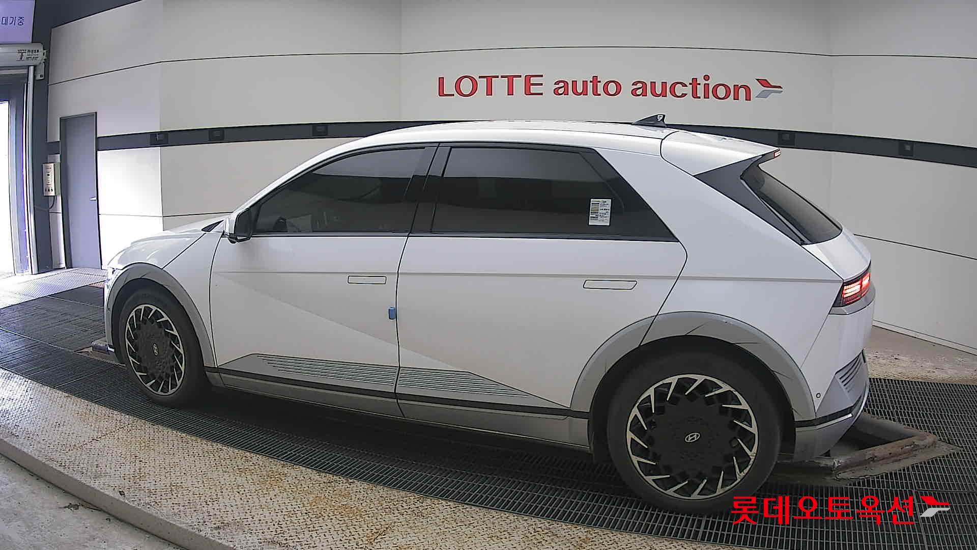 Hyundai IONIQ 5 id 3822834 из Кореи 11