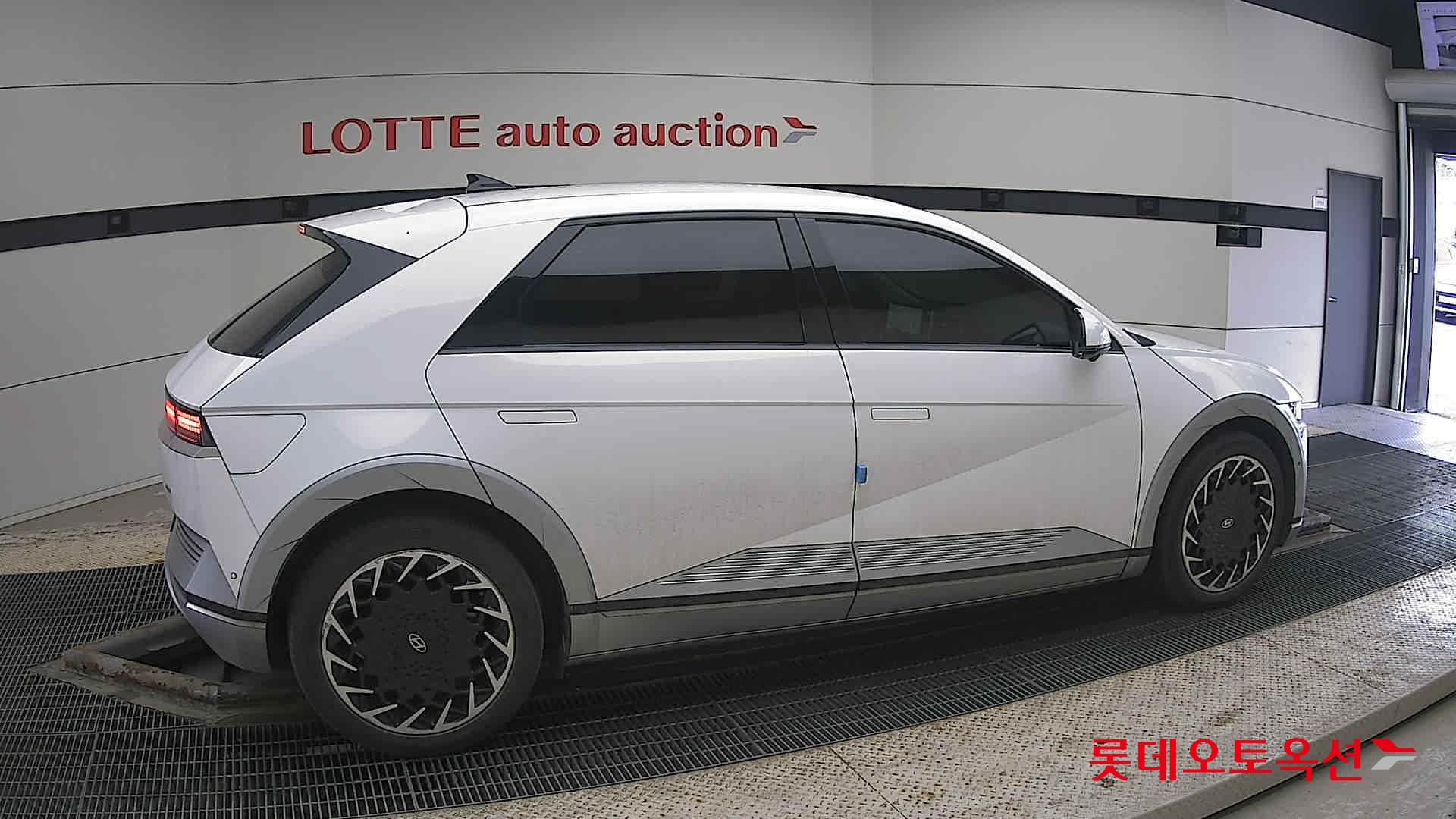 Hyundai IONIQ 5 id 3822834 из Кореи 18