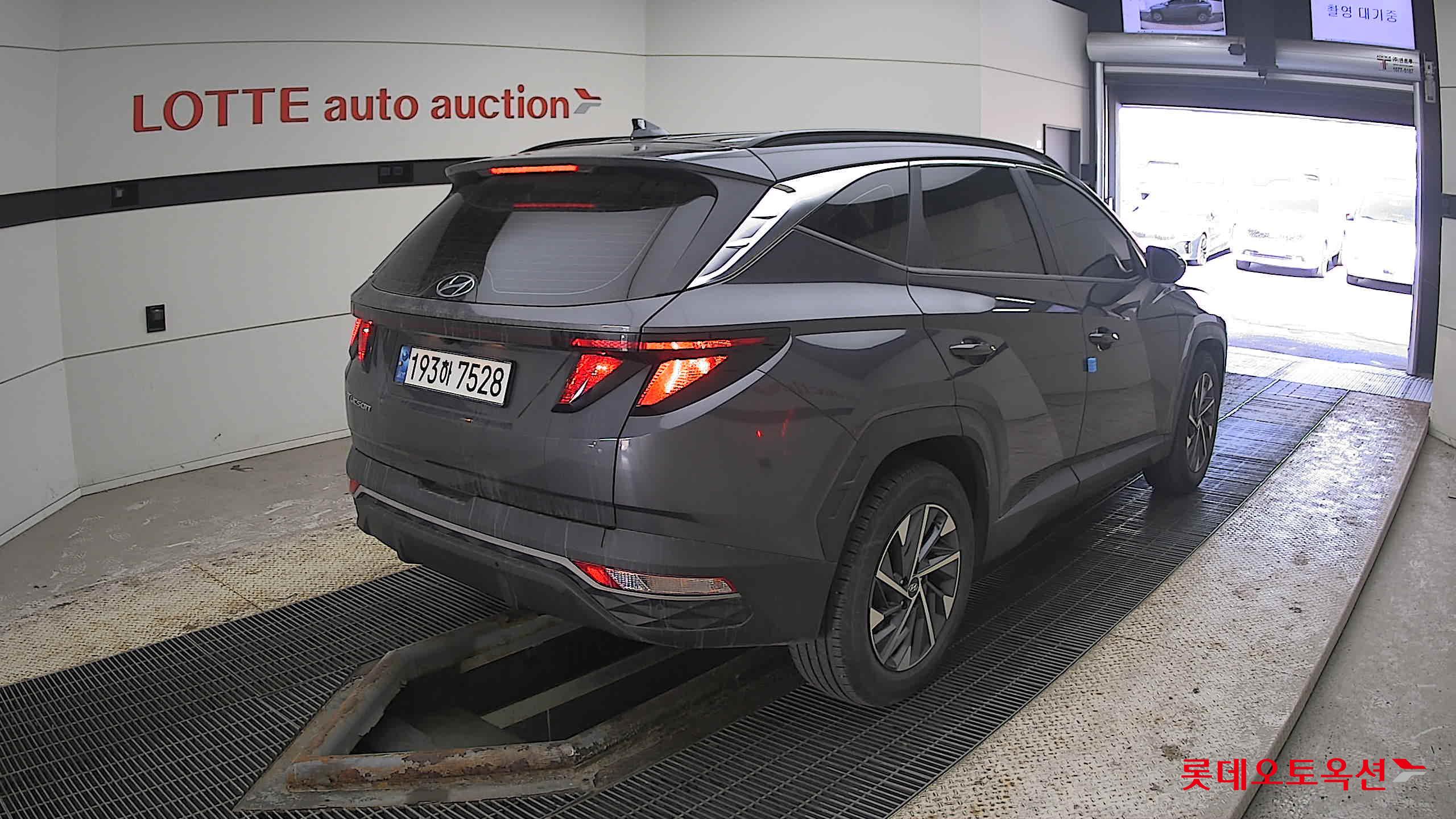 Hyundai Tucson Hybrid 2022 Titanium Grey Metallic из Кореи, фото 4