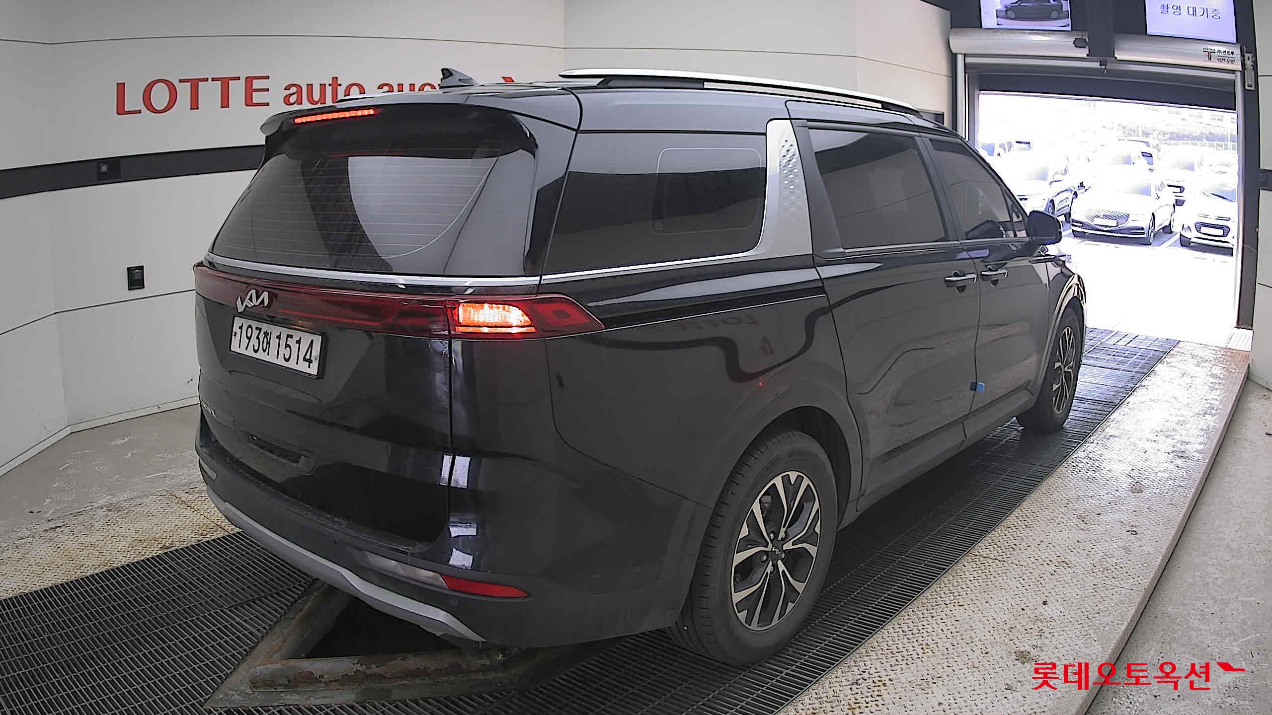 Kia Carnival 2022 - Image 5