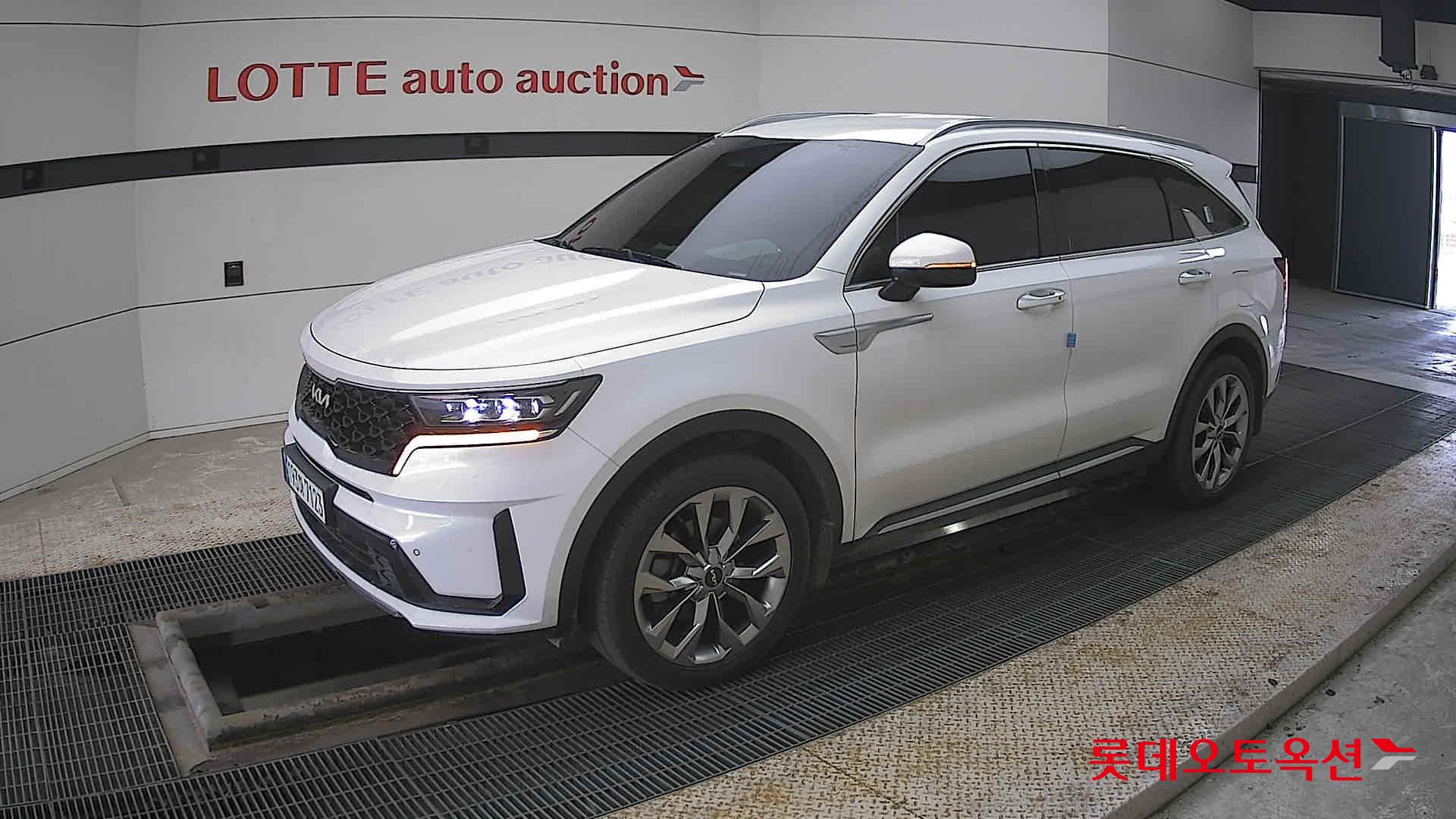 كيا سورينتو 2022 - صورة 11