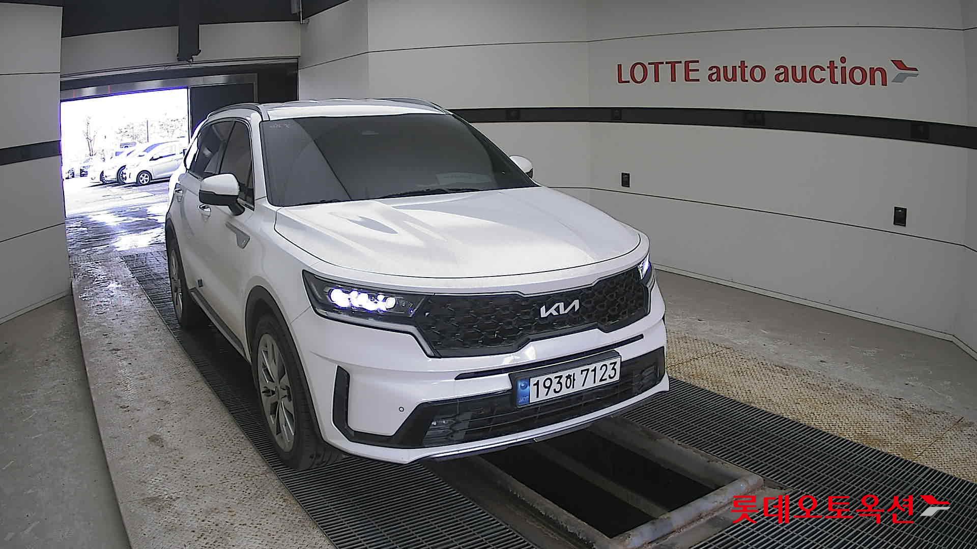 كيا سورينتو 2022 - صورة 24