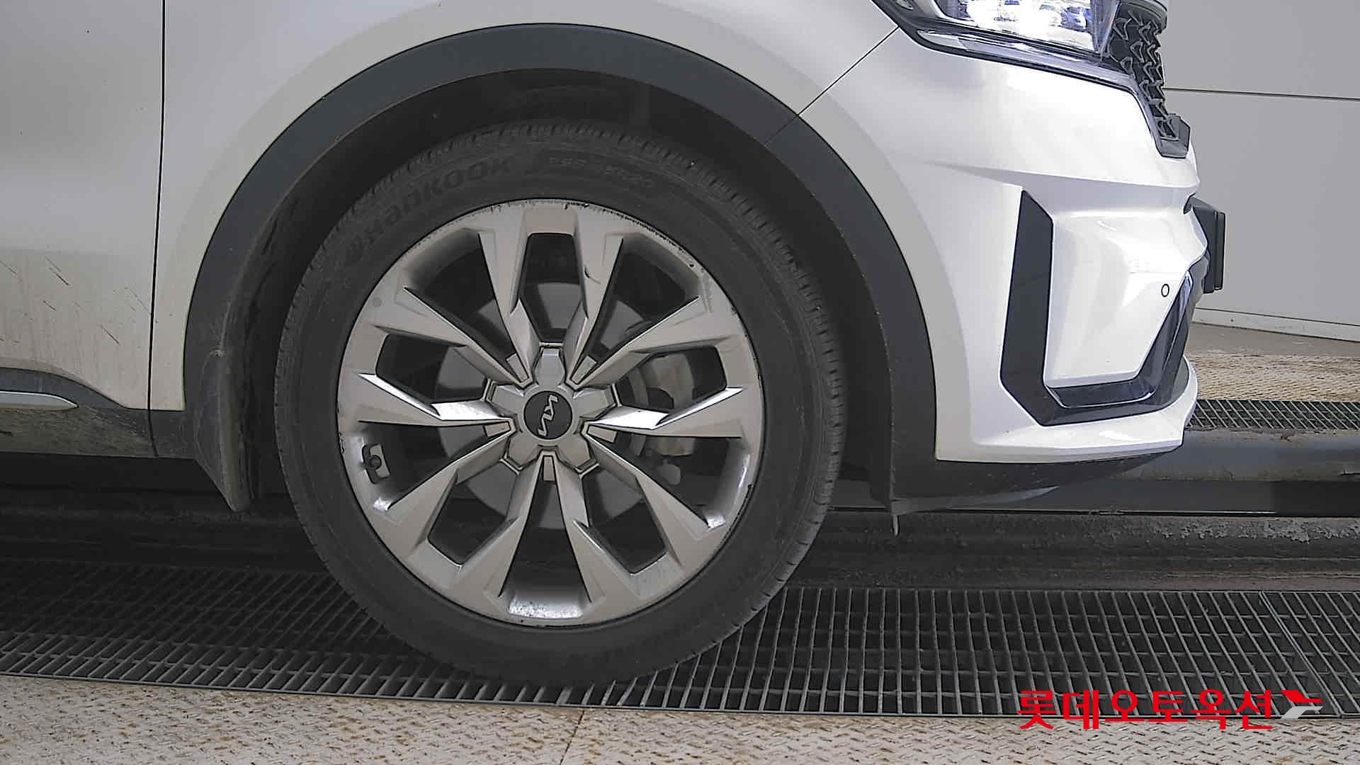 كيا سورينتو 2022 - صورة 27