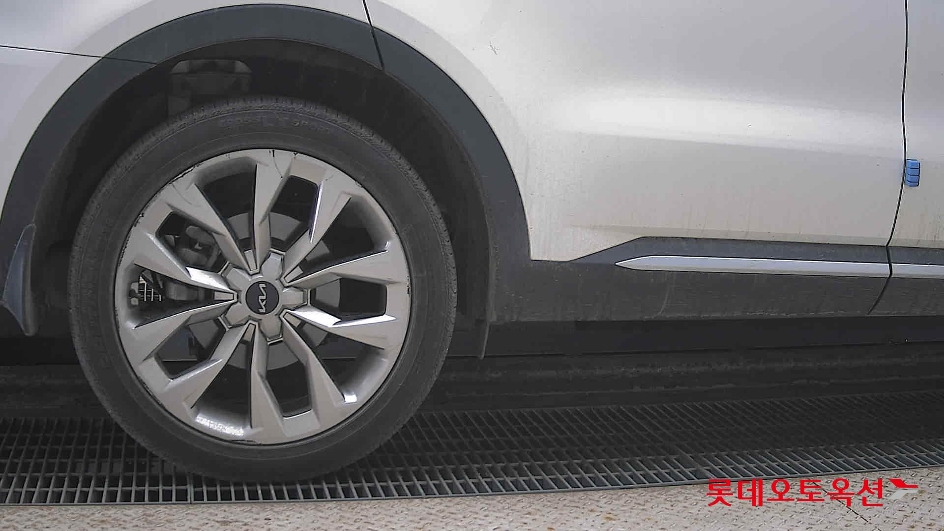 كيا سورينتو 2022 - صورة 28