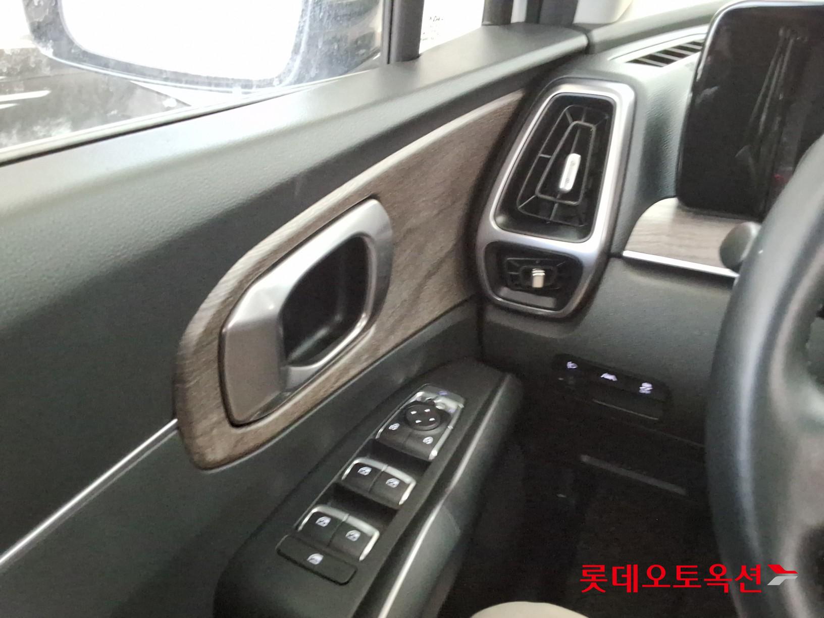 كيا سورينتو 2022 - صورة 29