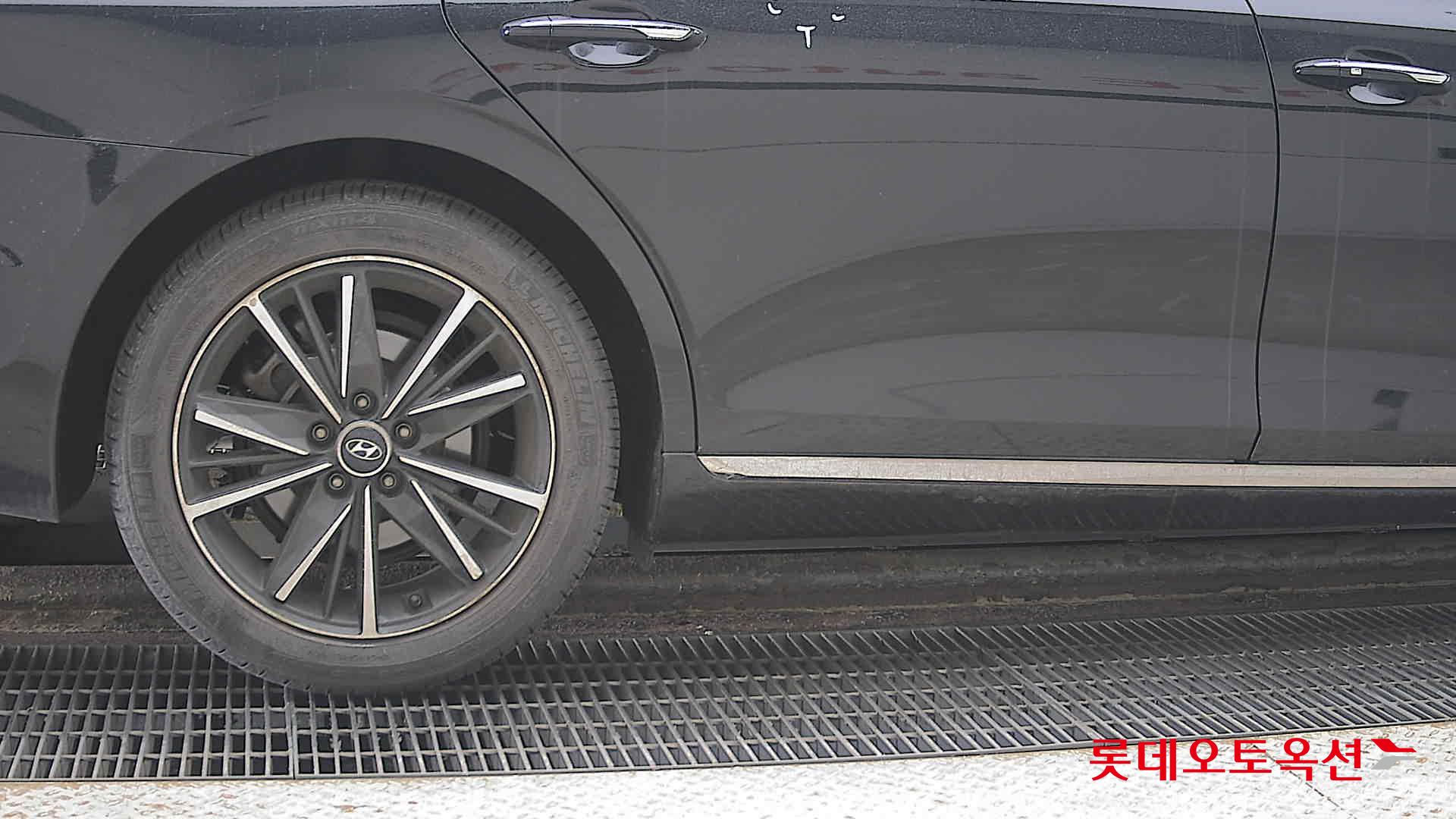 Hyundai Grandeur id 3803689 из Кореи 24