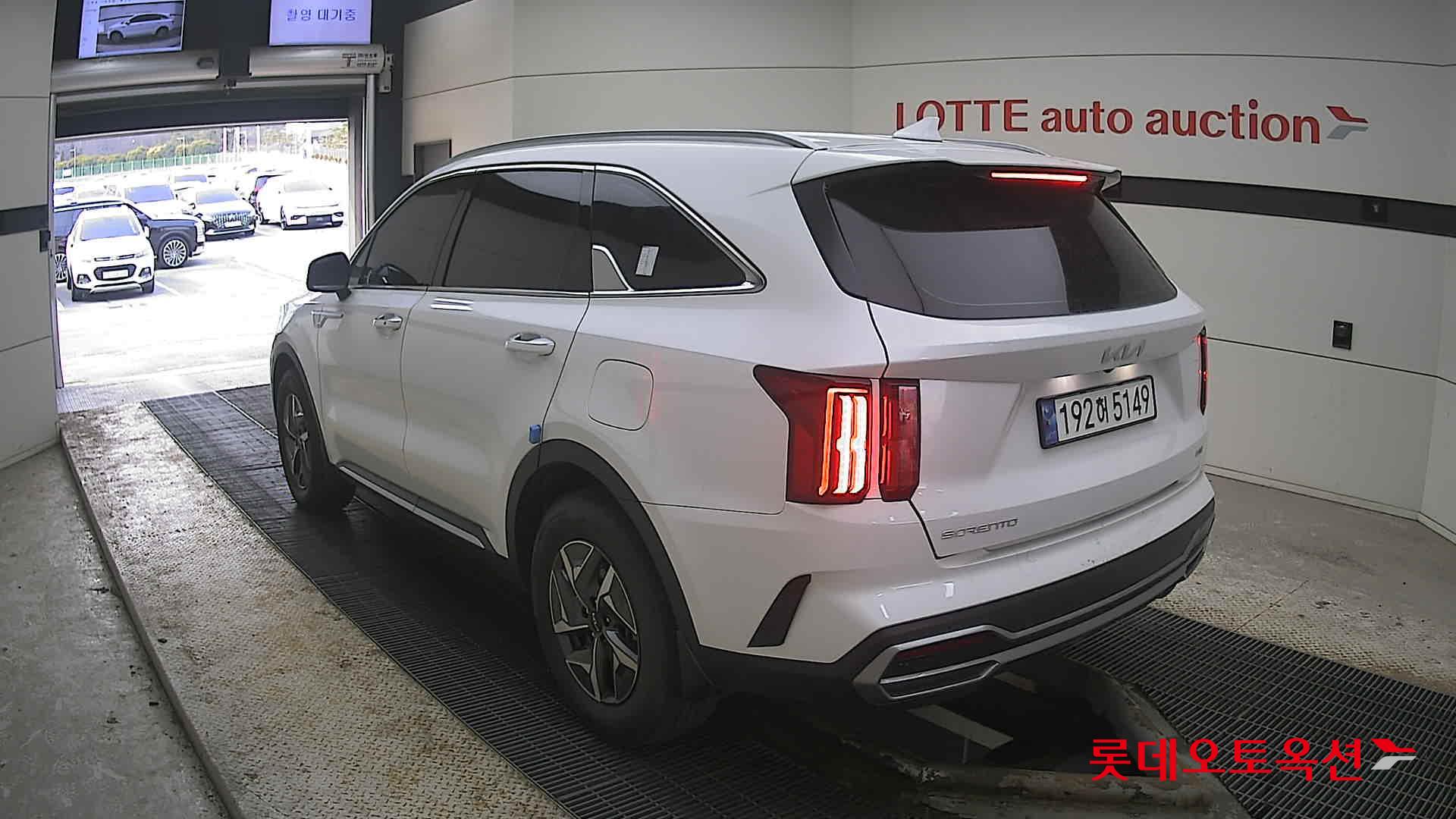 كيا سورينتو 2023 - صورة 4