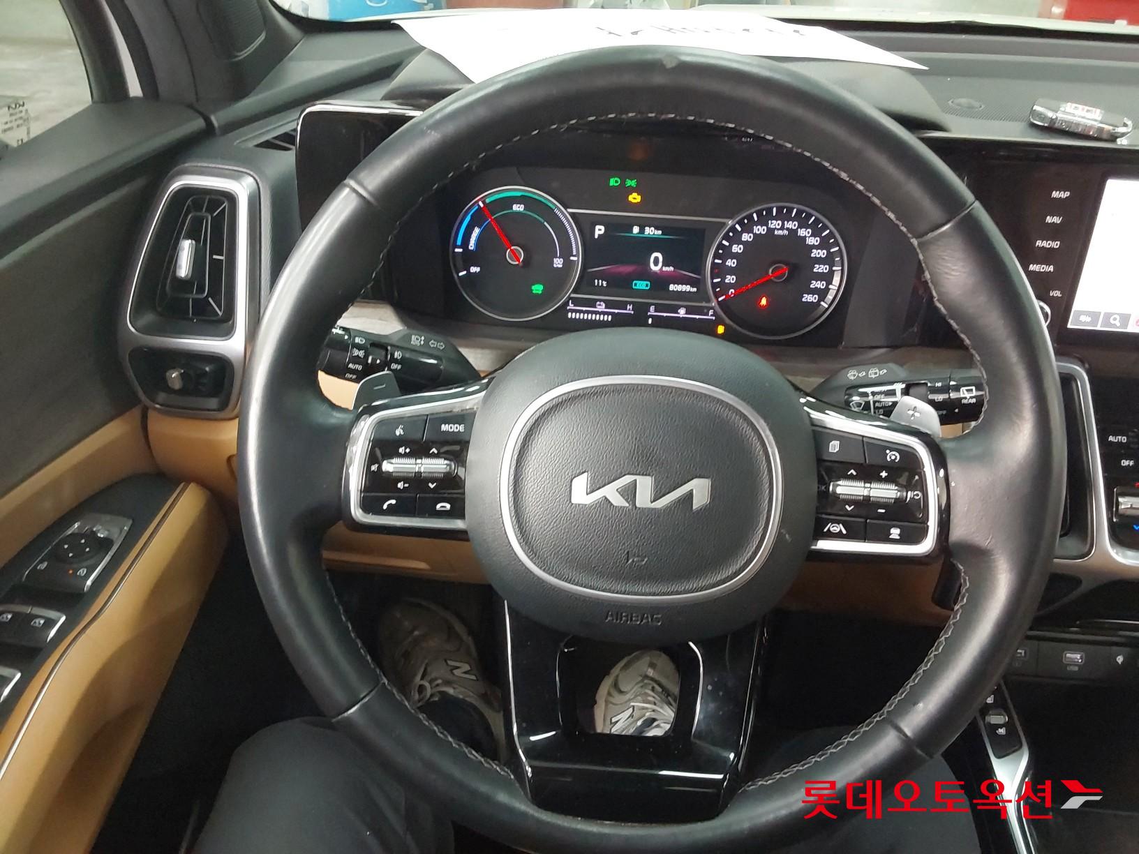 كيا سورينتو 2023 - صورة 30