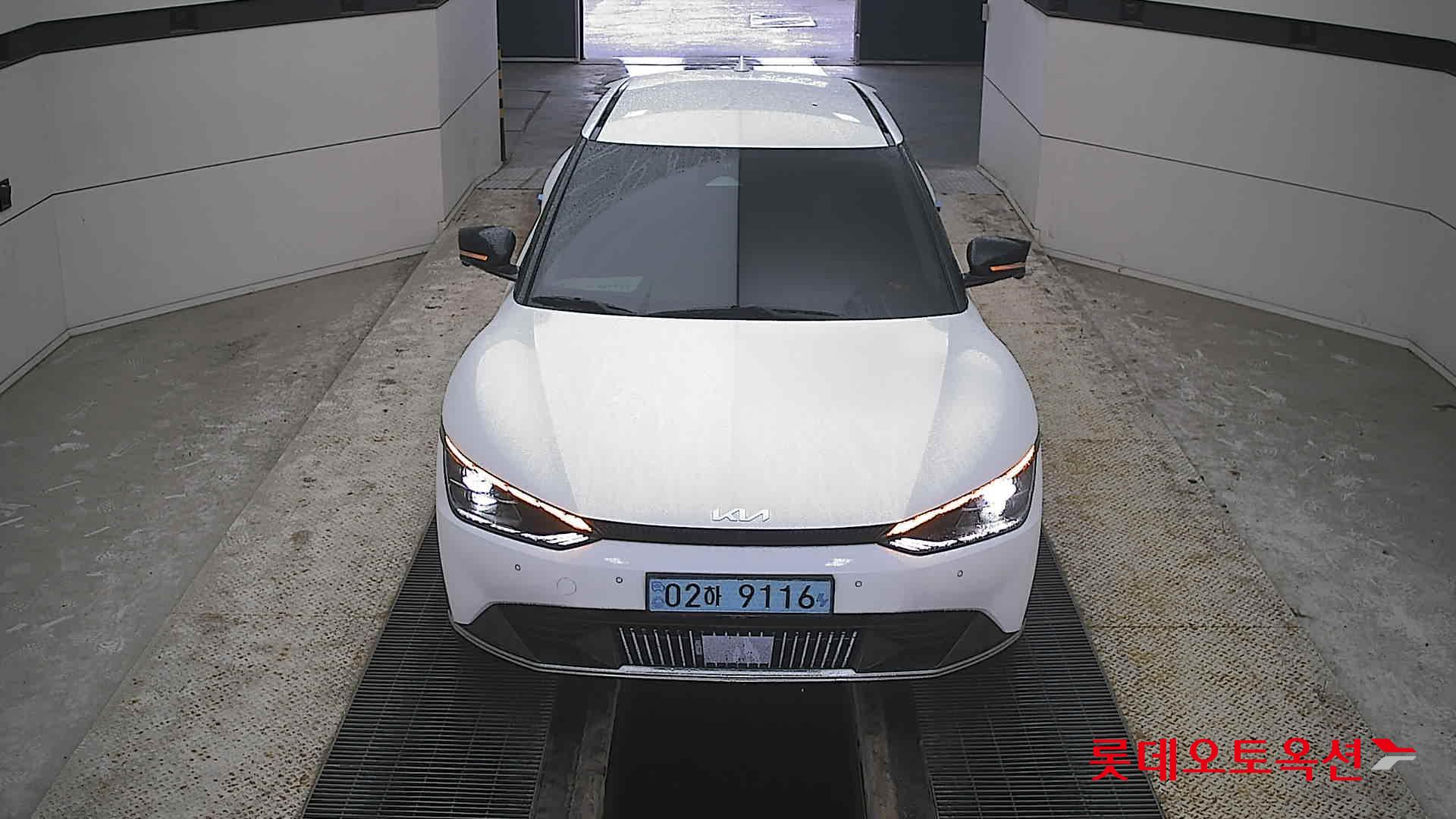 Kia EV6 id 3809993 из Кореи 8