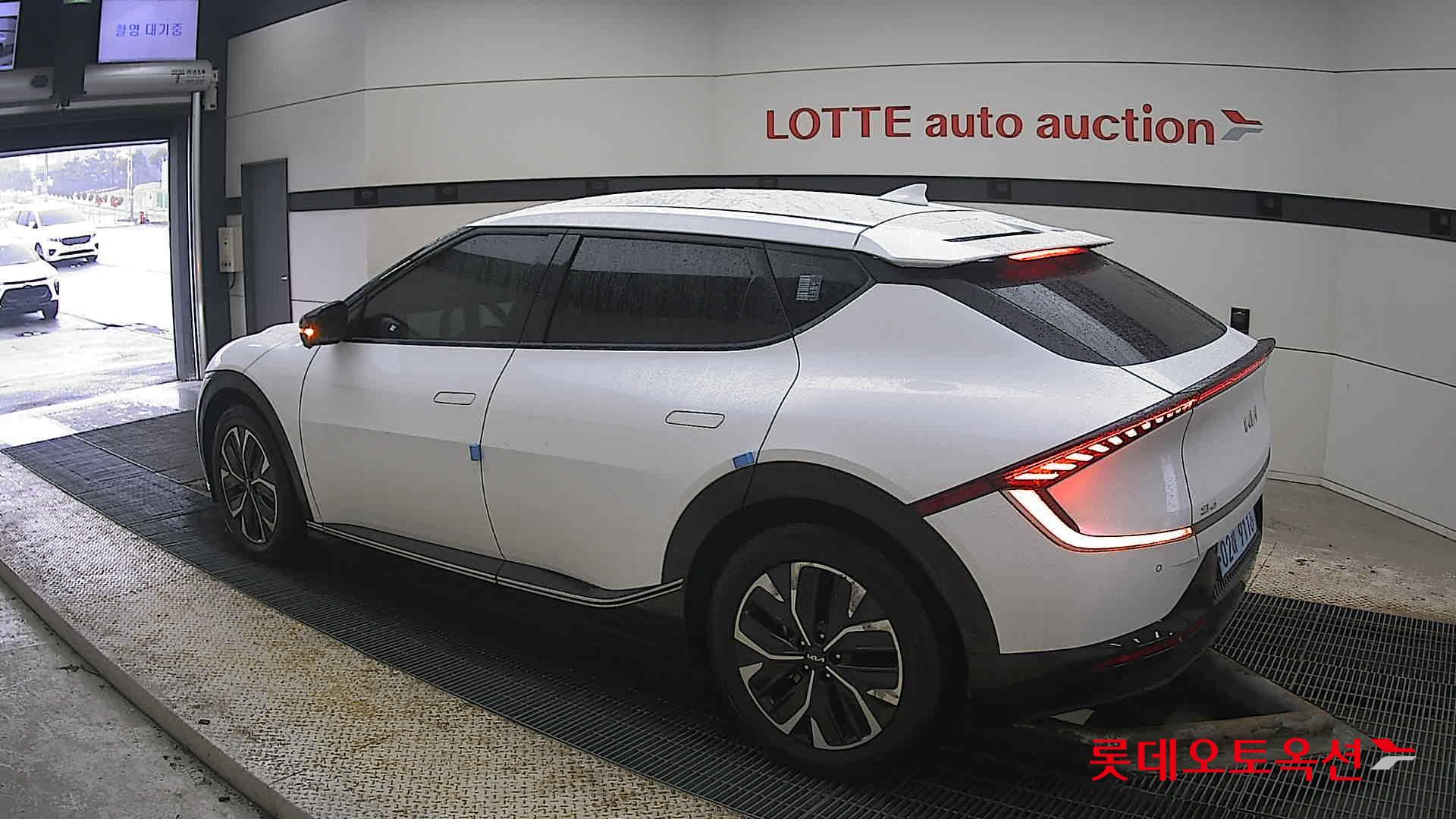 Kia EV6 id 3809993 из Кореи 10