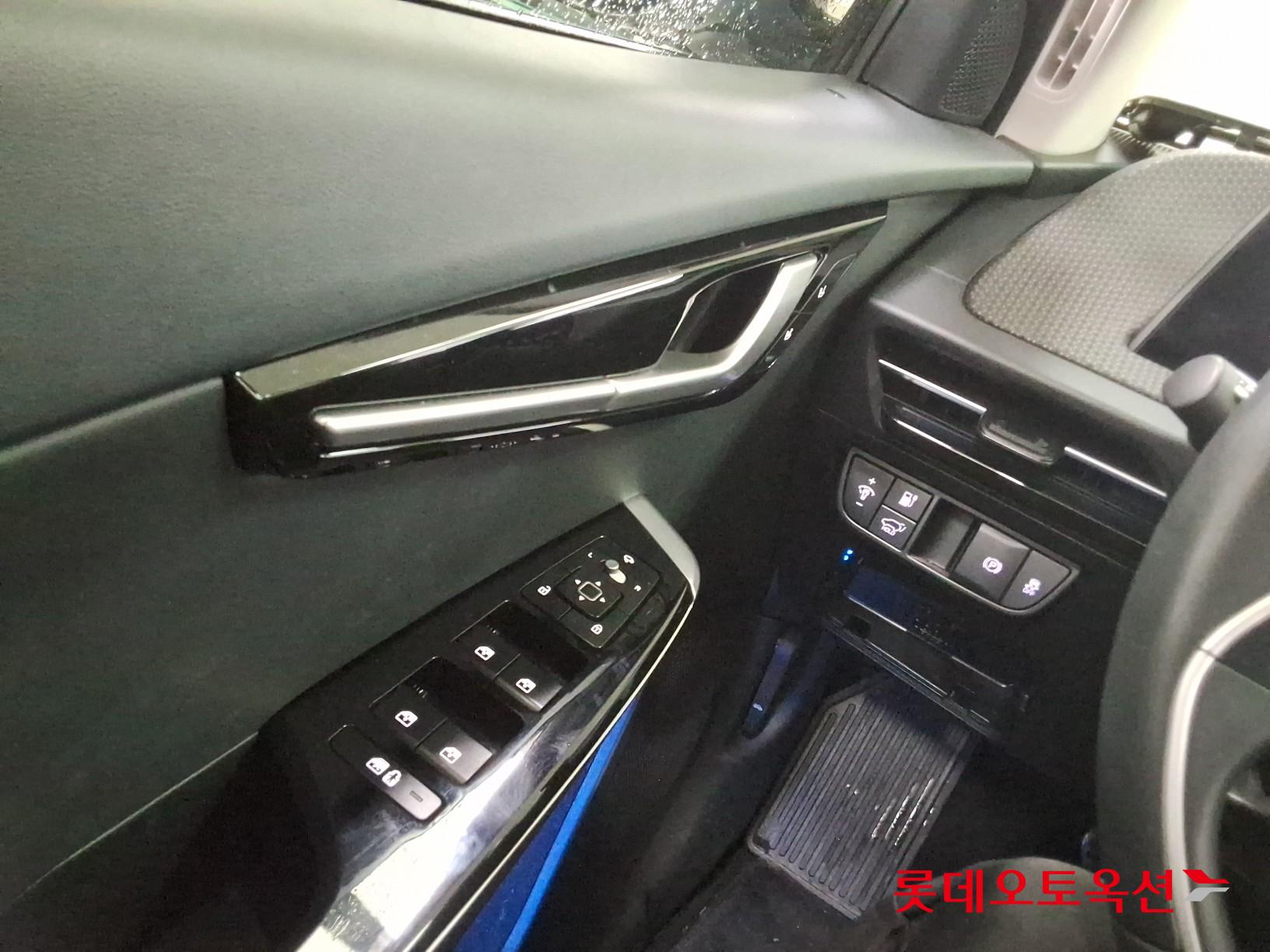 Kia EV6 id 3809993 из Кореи 28