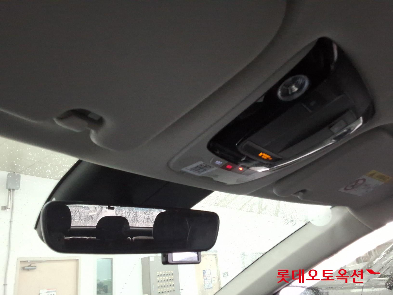 Kia EV6 id 3809993 из Кореи 31