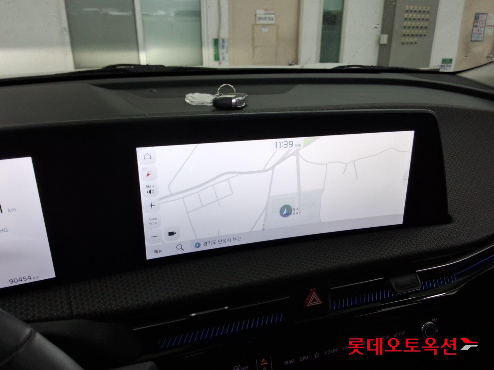 Kia EV6 id 3809993 из Кореи 32