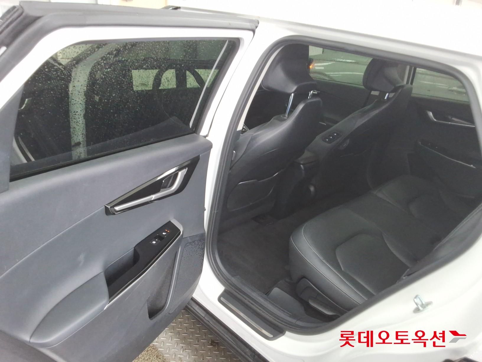 Kia EV6 id 3809993 из Кореи 37