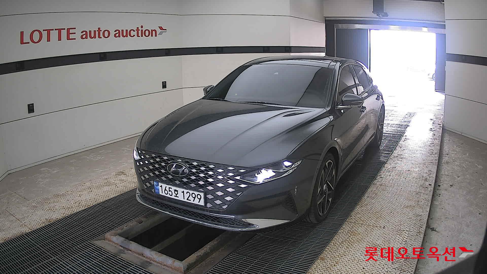 Hyundai Grandeur 2022 Nocturne Grey Metallic из Кореи