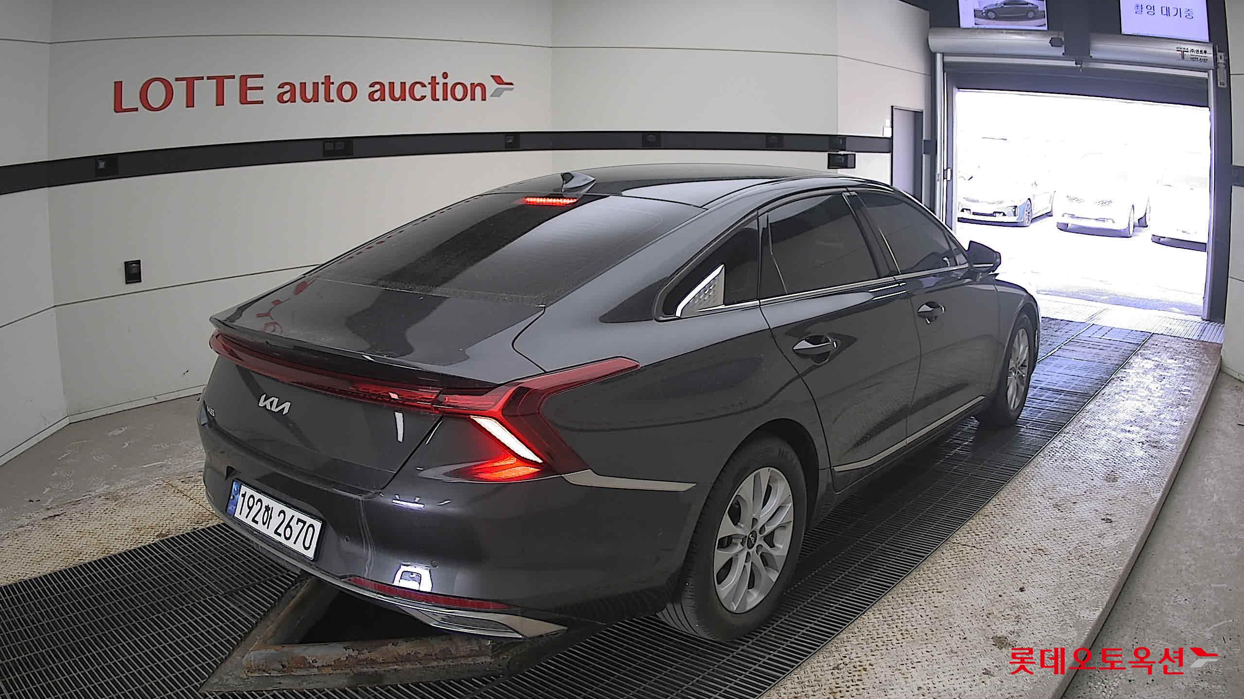 Kia K8 2023 Interstellagray из Кореи, фото 4