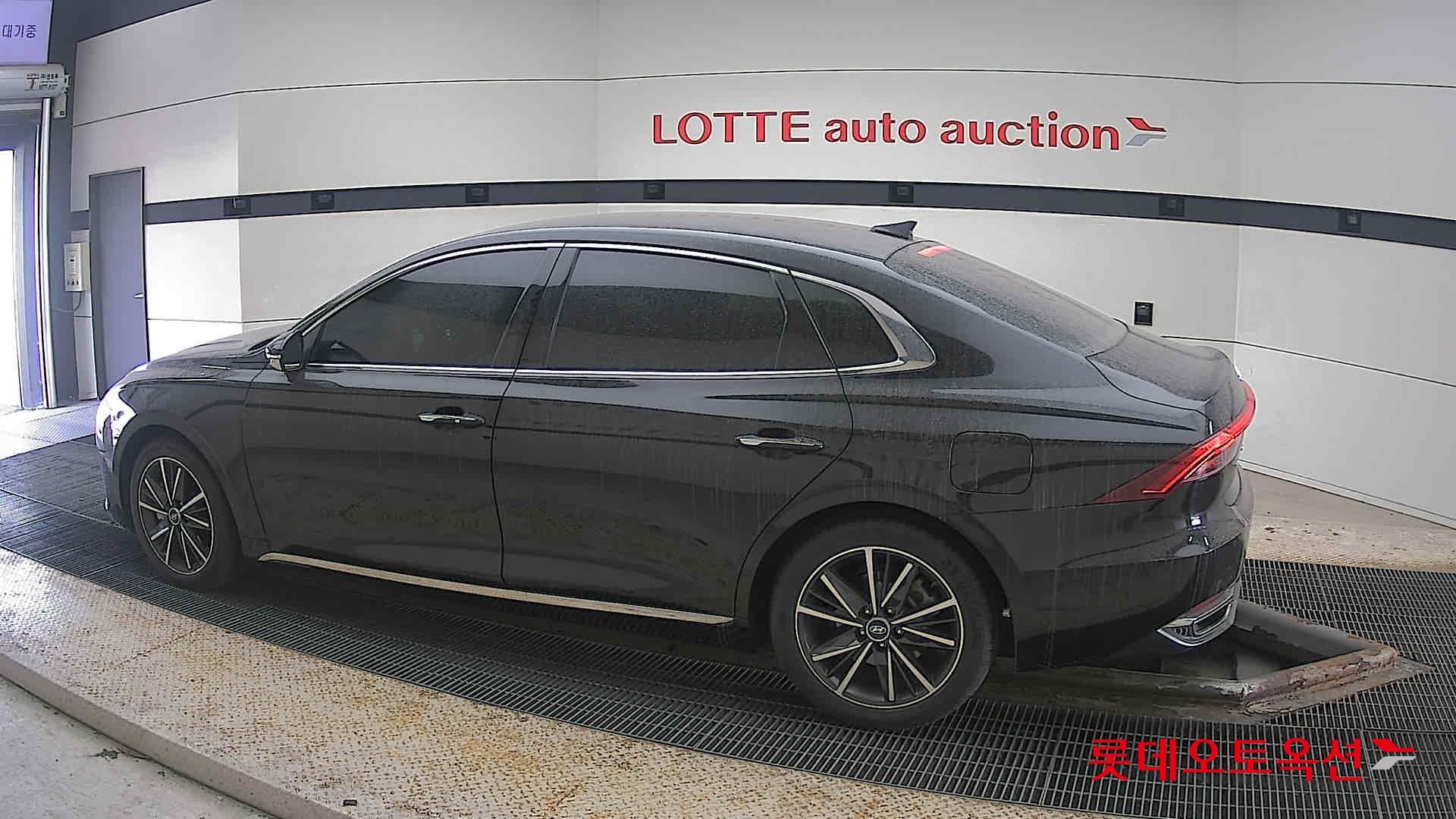 Hyundai Grandeur id 3803650 из Кореи 11