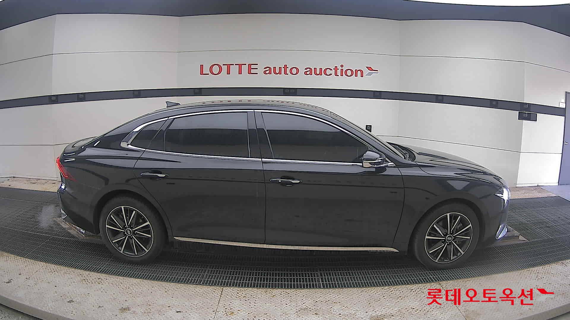 Hyundai Grandeur 2022 Midnight Black Pearl из Кореи, фото 3