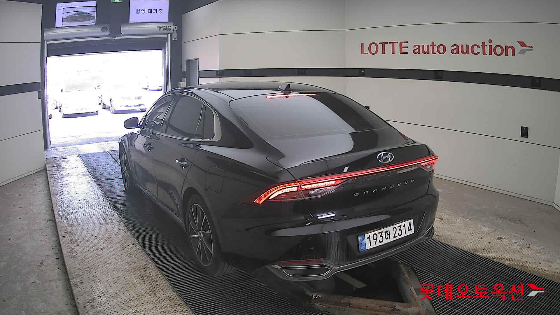 Hyundai Grandeur id 3803711 из Кореи 9