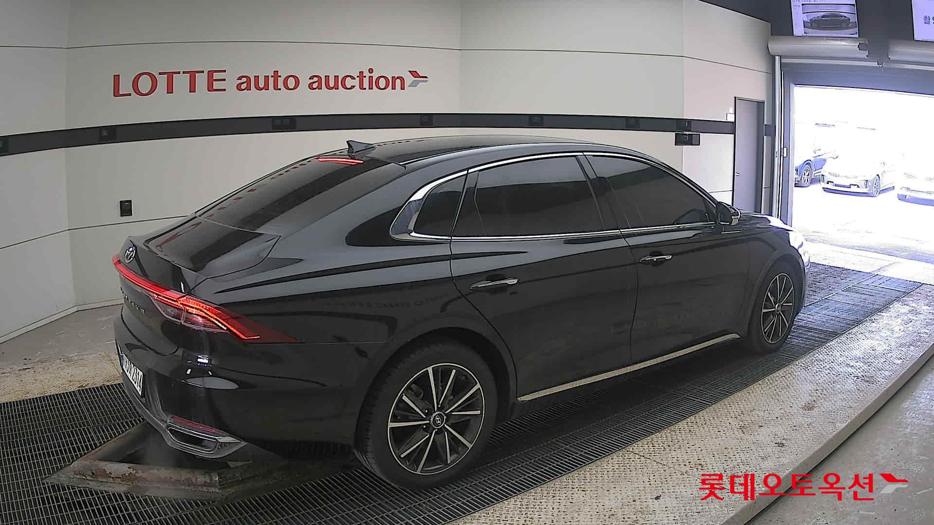 Hyundai Grandeur id 3803711 из Кореи 19