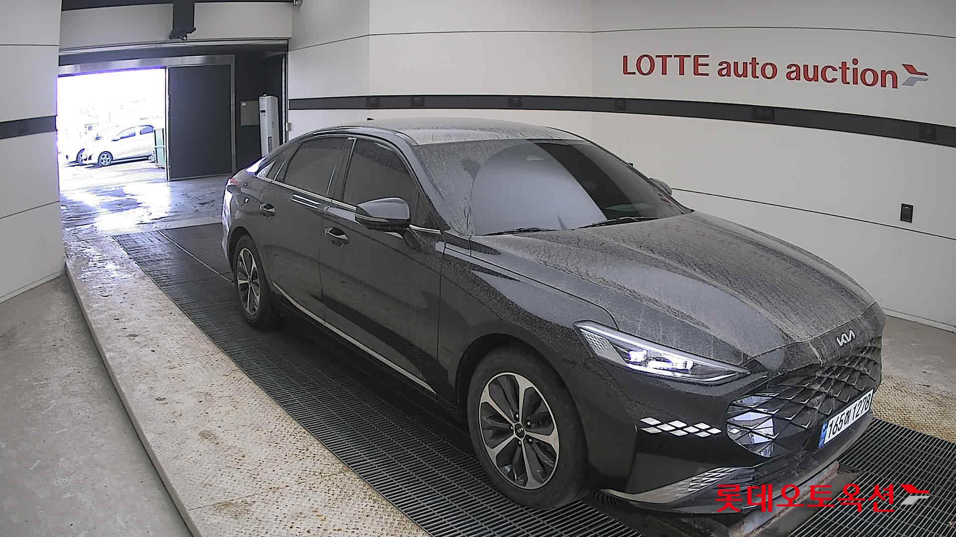 Kia K8 Hybrid 2022 Aurora Black Pearl из Кореи, фото 2