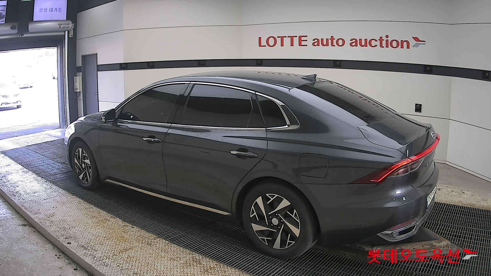 Hyundai Grandeur Hybrid id 3803644 из Кореи 10