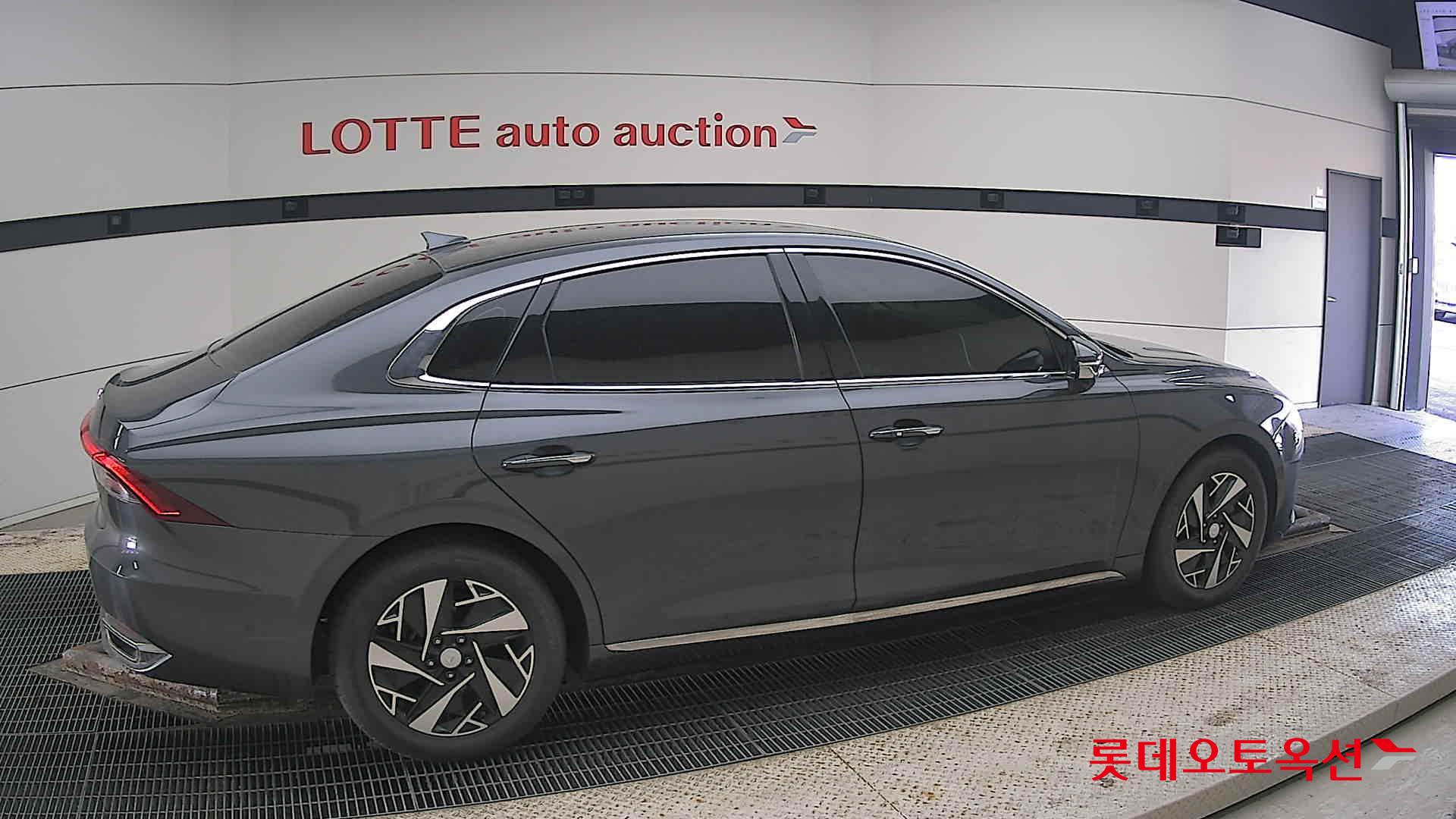 Hyundai Grandeur Hybrid id 3803644 из Кореи 18