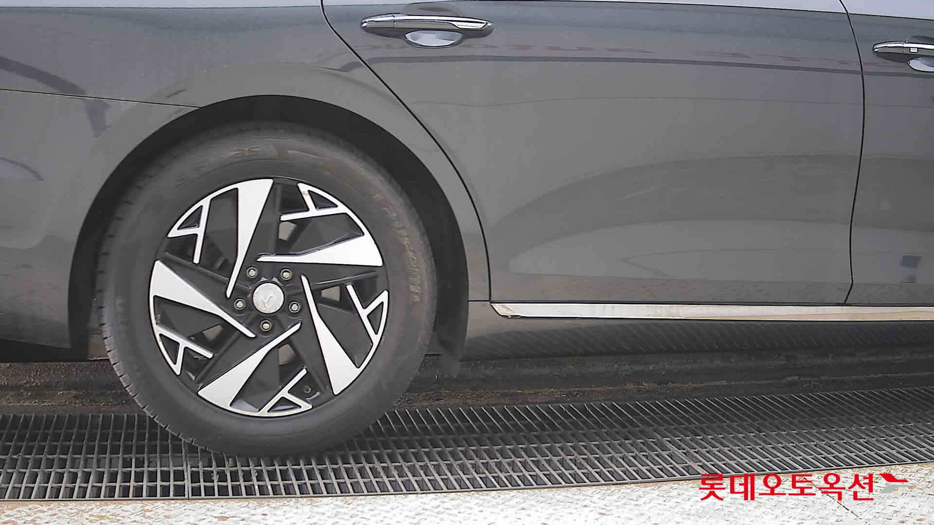 Hyundai Grandeur Hybrid id 3803644 из Кореи 24