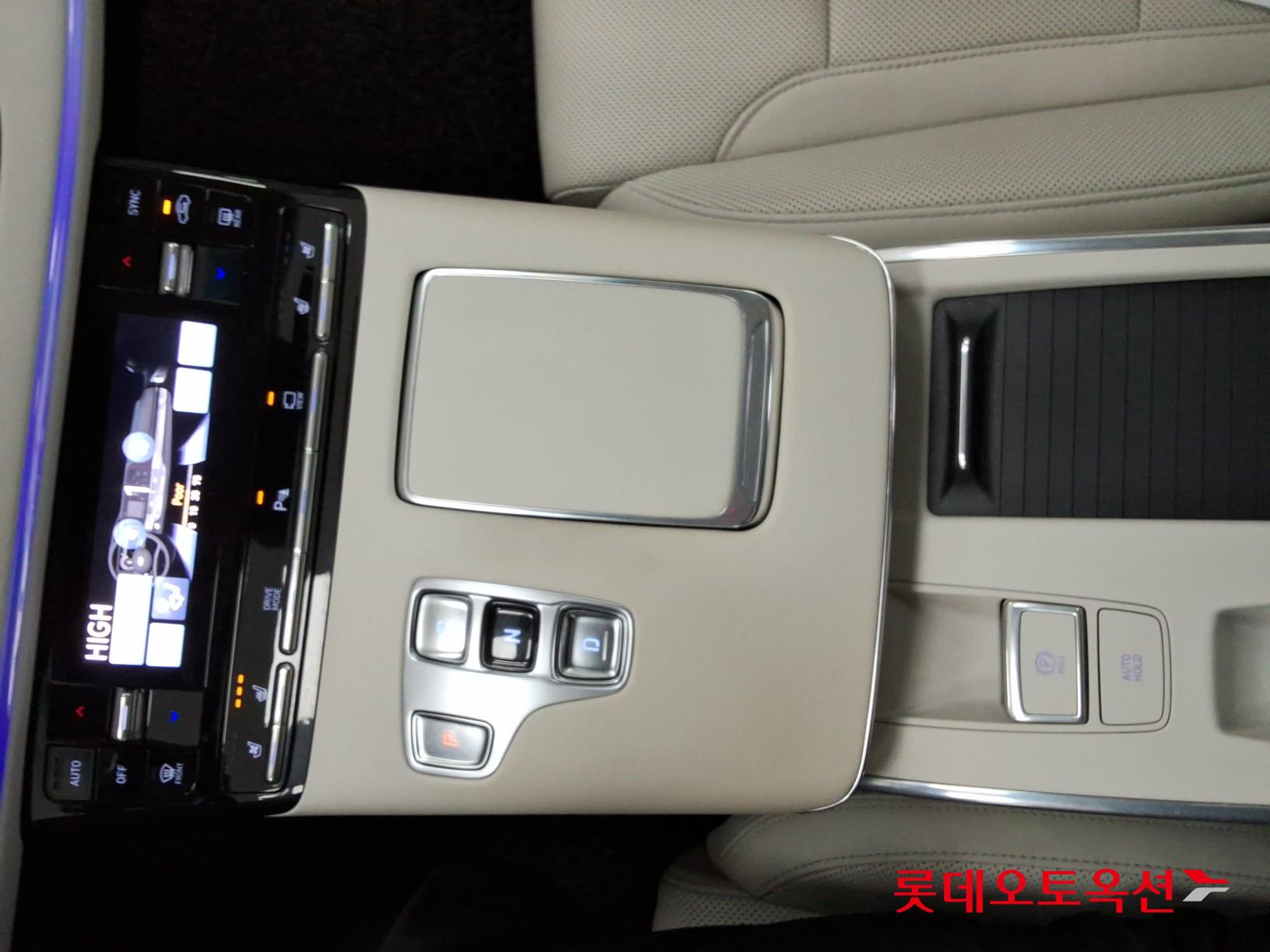 Hyundai Grandeur Hybrid id 3803705 из Кореи 31